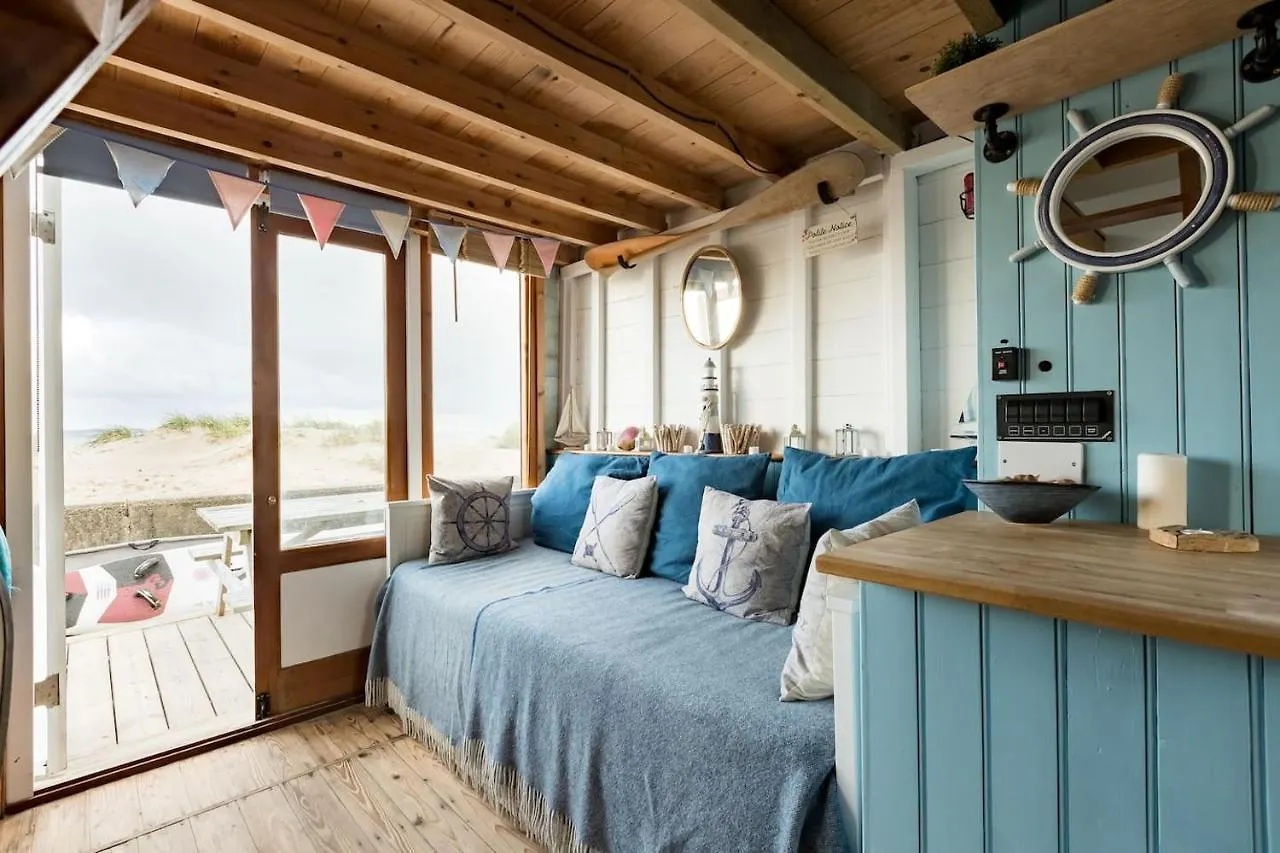 Luxury tent Stargazing Beach Hut On Mudeford Sandbank With Wake Up Sea Views Christchurch