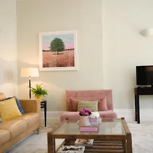 https://seaview-apartment-central-hove-with-parking.brighton-hotels-england.com